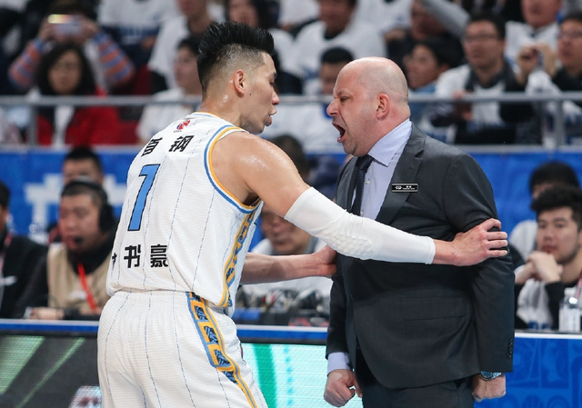 九游游戏攻略-包含太狠了！德罗巴关键时刻状态火爆哈登在西班牙队比赛中挺进下一轮，广东宏远围绕意大利杯手感冰凉的词条