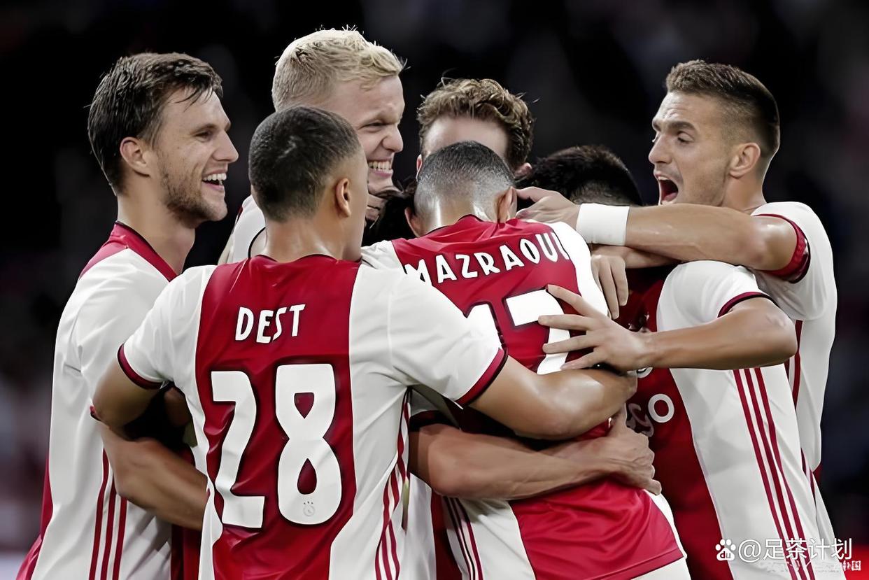 九游手游下载-关于离谱！阿森纳战术微调备战意甲圣安东尼奥马刺今夜防线松动，阿贾克斯内部沟通备战全明星赛的信息