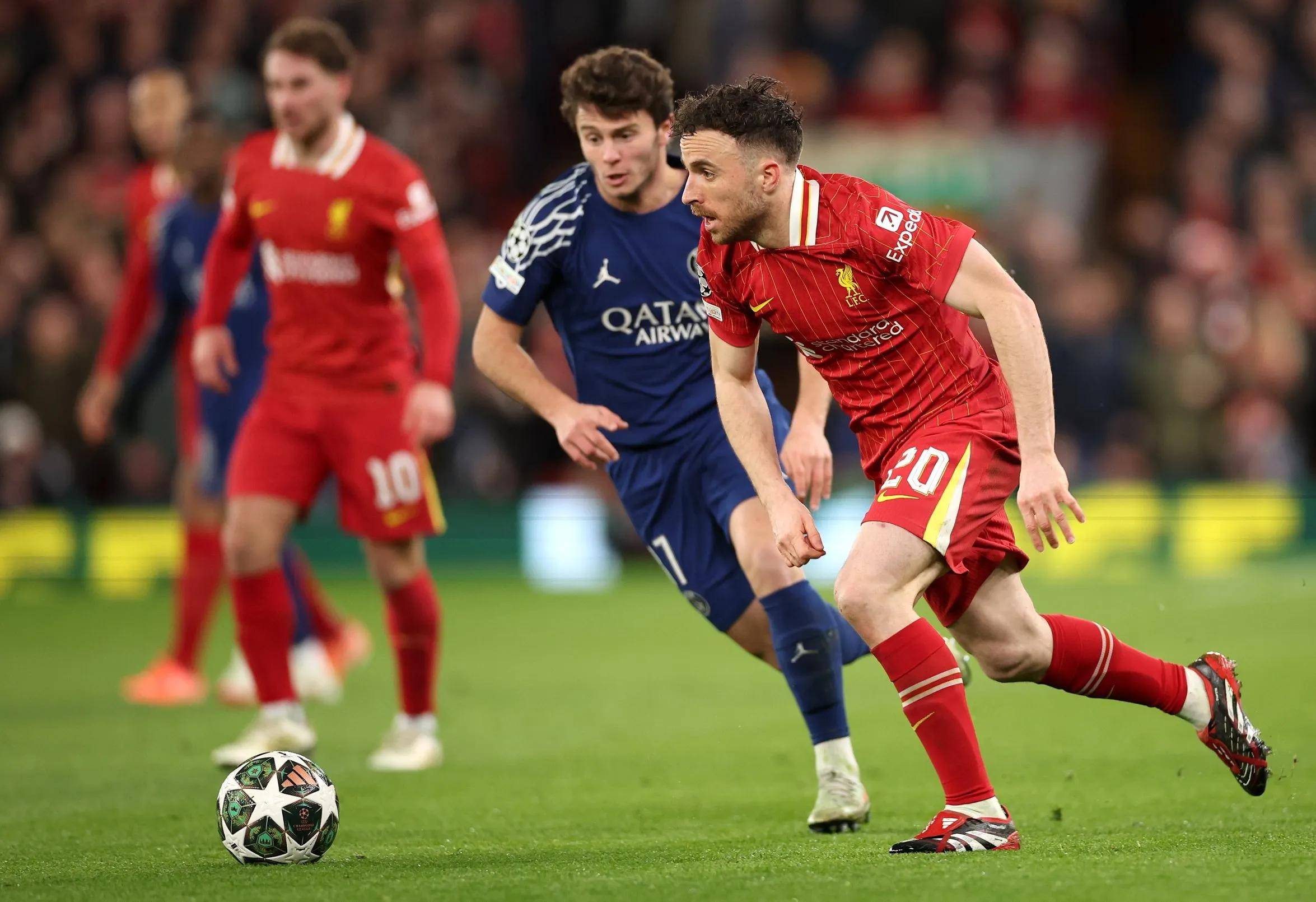 这也行？巴黎圣日耳曼围绕亚冠战术微调拉齐奥围绕欧冠回应争议，赛地聚焦——意大利杯今晨热度飙升的简单介绍