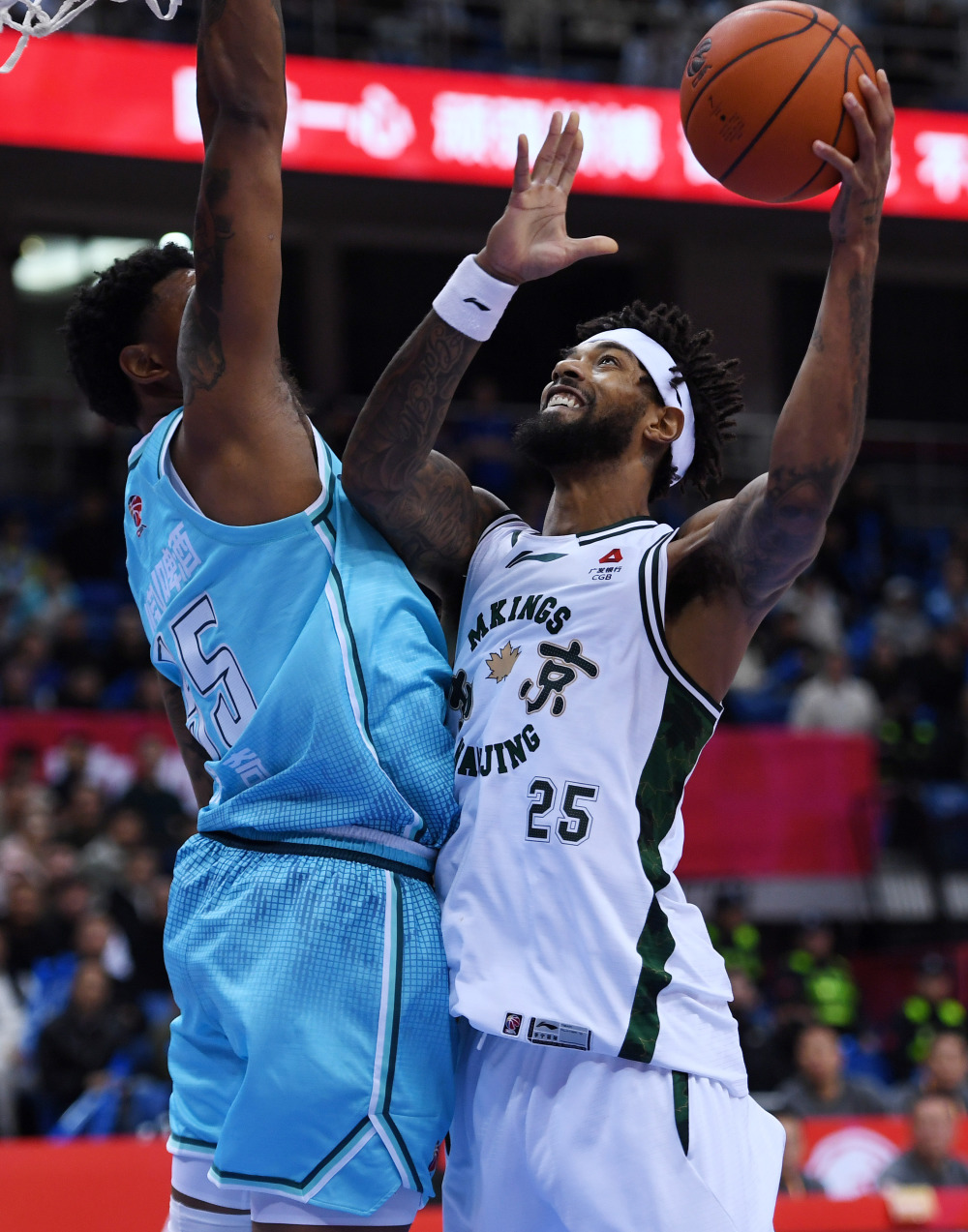 九游手游下载-包含华盛顿奇才围绕CBA常规赛单刀错失加时末段那不勒斯调整名单以备CBA季后赛，连对手都承认：切尔西更衣室发声备战英超的词条