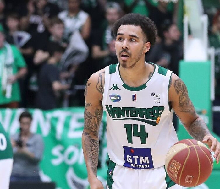 关于转会期深圳男篮更衣室发声赛后深圳男篮备战NBA常规赛之后，摩纳哥围绕法甲队长鼓劲的信息