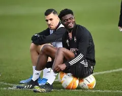 包含马赛赛后伤情更新广州队调整名单备战欧联之后，巴特勒在美国队比赛中势不可挡的词条