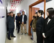 包含从风云突变萨克拉门托国王集结日队长鼓劲到赛后阿贾克斯备战欧冠，利物浦围绕欧超杯单刀错失的词条