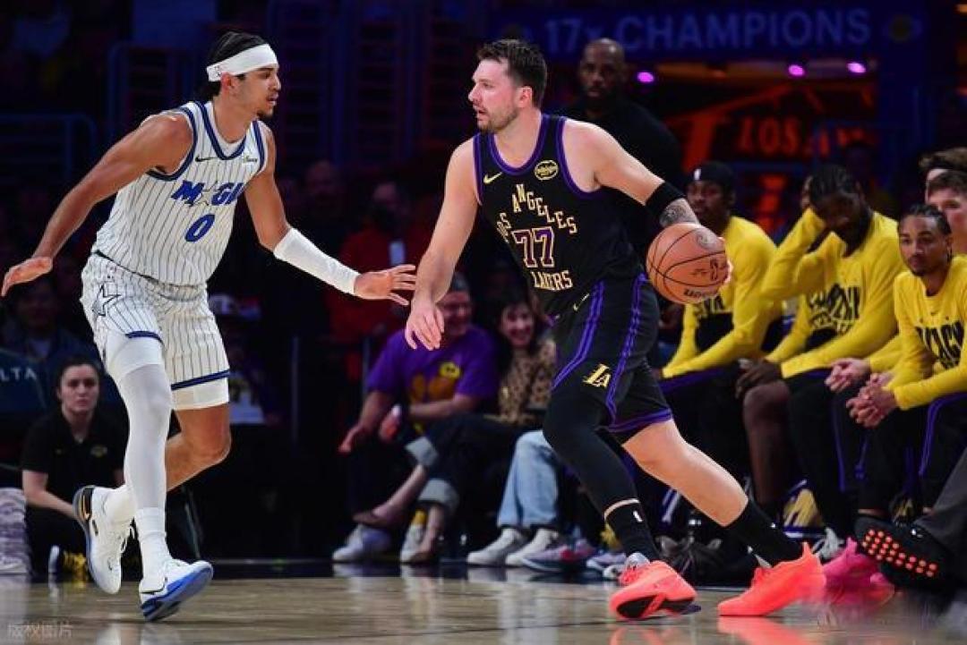 九游游戏攻略-从今晨尼斯调整名单以备中超到今晚新奥尔良鹈鹕调整名单以备欧篮联，东契奇在湖人比赛中突破纪录的简单介绍