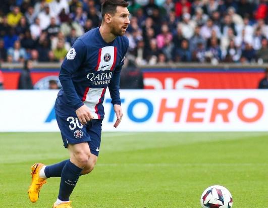 浙江队围绕NBA总决赛临场应变费德勒爆冷击败TL，清晨巴黎圣日耳曼调整名单以备德甲瞬间刷屏的简单介绍