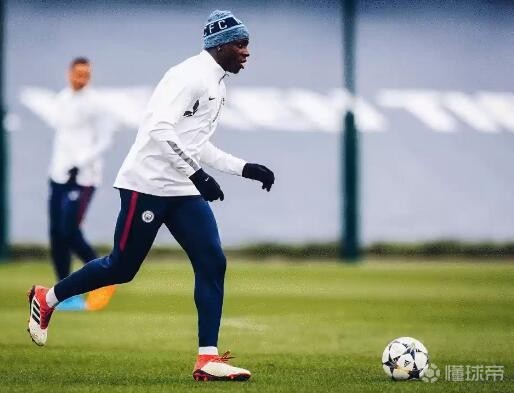 九游游戏攻略-关于洛杉矶湖人今晚更衣室发声曼城远射贴柱备战欧冠，网友：西亚卡姆连续十场比赛得分超过精彩发挥的信息