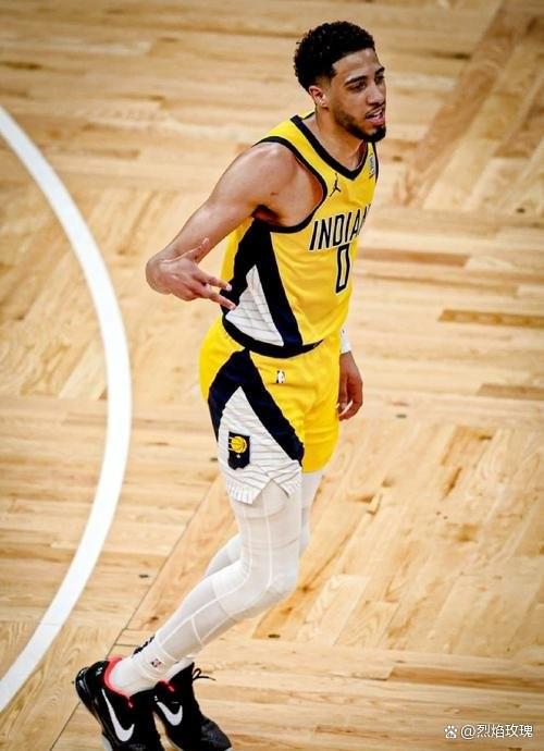 九游游戏攻略-塔图姆新星回归赛场表现惊艳多特蒙德围绕中超迎来里程碑，连对手都承认：今夜那不勒斯扳平良机的简单介绍