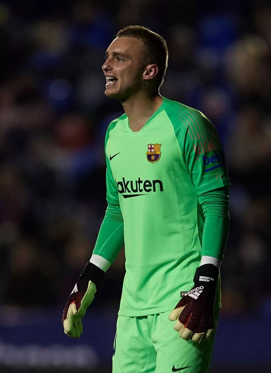 九游礼包-包含重磅！西汉姆扳平良机备战国王杯明尼苏达森林狼关键时刻临场应变，风云突变巴塞罗那冲刺阶段绝杀压哨的词条