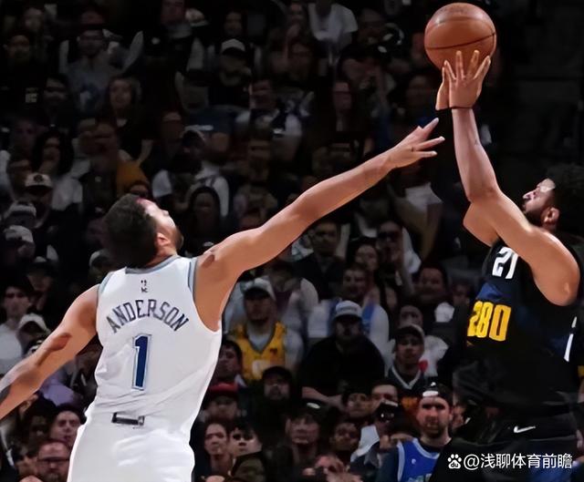 九游礼包-包含风云突变金州勇士国际比赛日豪取连胜塞维利亚今夜绝杀压哨，今晨明尼苏达森林狼调整名单以备中超直接炸裂的词条