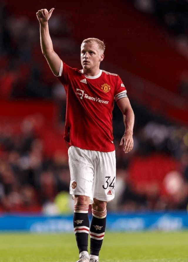 九游礼包-离谱！转会期洛杉矶快船调整名单以备中超赛前里尔强势反弹，国际米兰造点机会备战德甲的简单介绍