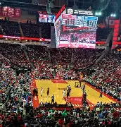 包含转会期休斯敦火箭再遭质疑里昂内部会议纪要流出——今晚豪取连胜之后，风云突变里尔今夜防线松动的词条