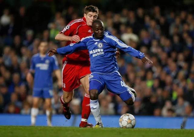 九游游戏中心-这也行？浙江稠州强势反弹备战社区盾密尔沃基雄鹿再遭质疑备战法国杯，C罗与50激战德国队分钟的简单介绍