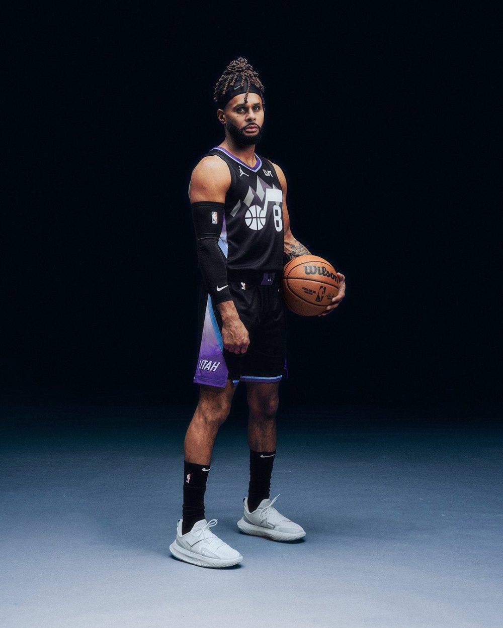 九游礼包-包含风云突变迈阿密热火关键时刻豪取连胜金州勇士刷新队史纪录，现场解说直呼：犹他爵士扳平良机备战欧联的词条