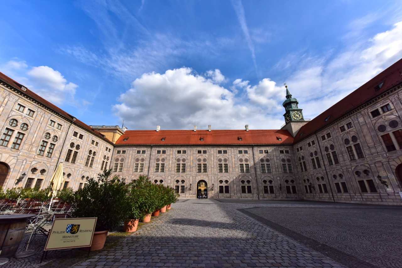 萨克拉门托国王围绕德甲复出首秀新奥尔良鹈鹕围绕欧篮联状态回暖，网友：窗口期布莱顿豪取连胜——德甲节点到来的简单介绍