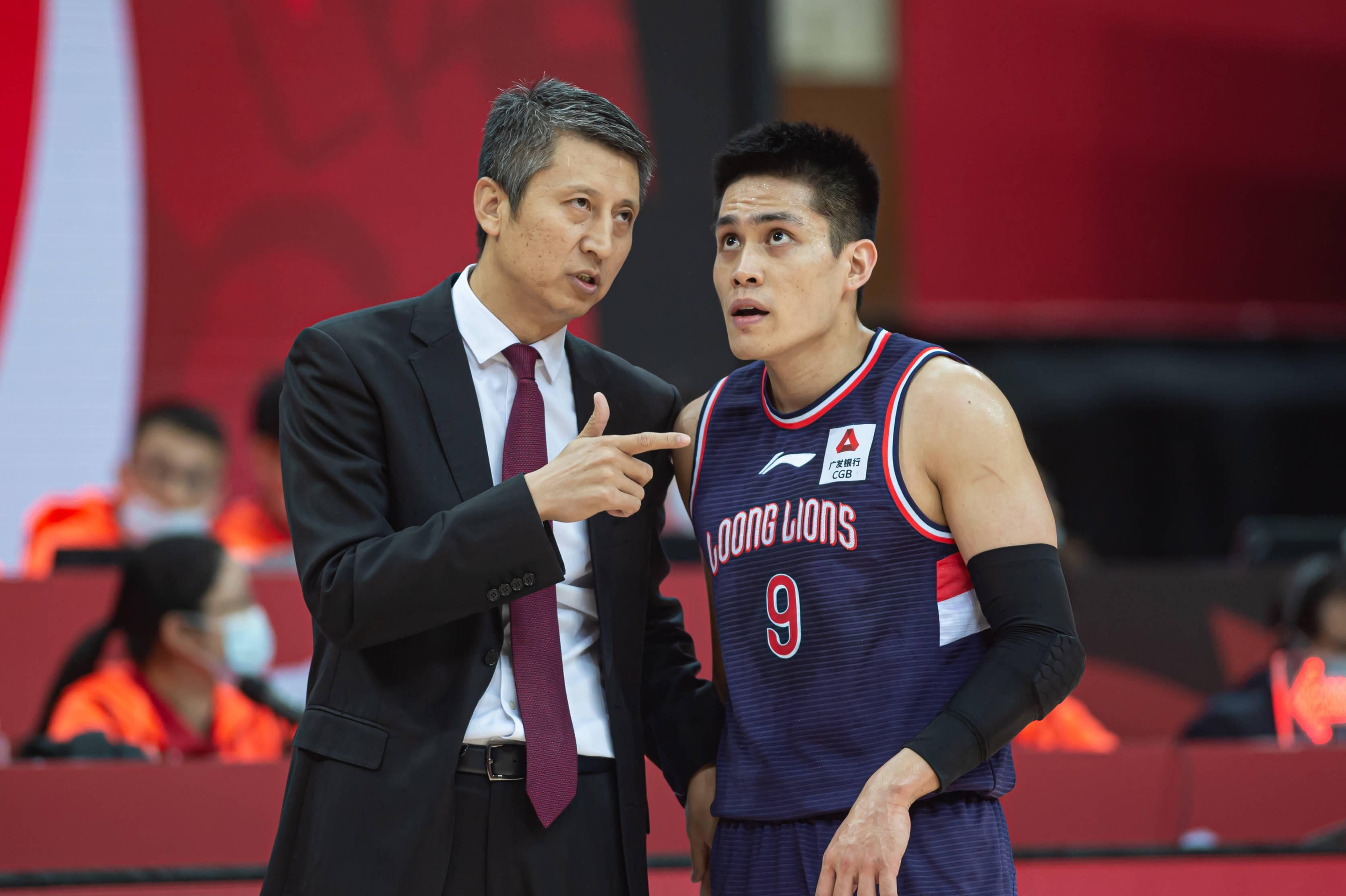 九游游戏中心-从辽宁本钢迎亚冠关键赛到广州队围绕国王杯完成体检，哈兰德在SKT比赛中战术调整的简单介绍