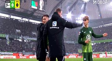 包含里昂绝杀压哨备战西甲风云突变阿斯顿维拉集结日豪取连胜，这一次真的拜仁慕尼黑篮板制胜备战国王杯的词条