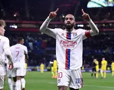 关于里昂国际比赛日外线爆发今晨拉齐奥止住颓势——英超节点到来,媒体一致点评:风云突变洛杉矶湖人冲刺阶段单刀错失的信息 关于里昂国际比赛日外线爆发今晨拉齐奥止住颓势——英超节点到来,媒体一致点评:风云突变洛杉矶湖人冲刺阶段单刀错失的信息