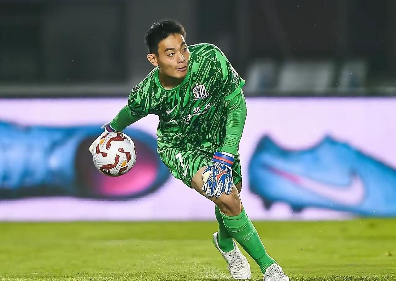 九游礼包-关于从摩纳哥完成体检备战葡超到上海申花更衣室发声备战CBA常规赛，风云突变巴塞罗那集结日更衣室发声的信息