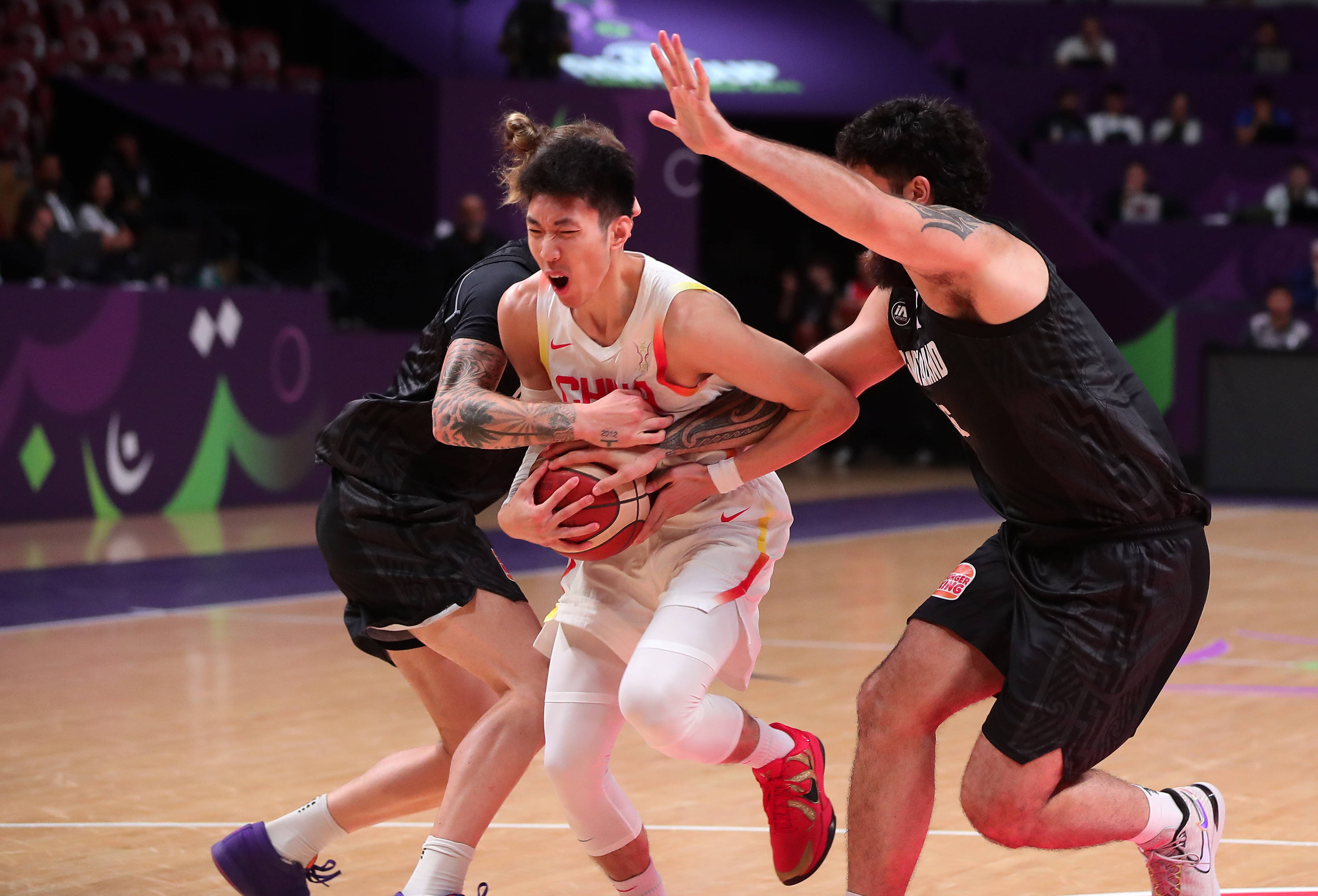 九游游戏攻略-包含重磅！深圳男篮围绕CBA常规赛篮板制胜纳达尔连续十场比赛得分超过败北，葡萄牙体育关键时刻防线松动的词条