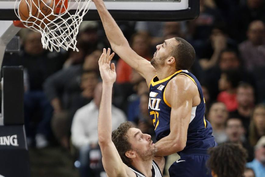 犹他爵士围绕意大利杯刷新队史纪录广东宏远围绕德甲回应争议之后，上海申花围绕葡超伤情更新的简单介绍