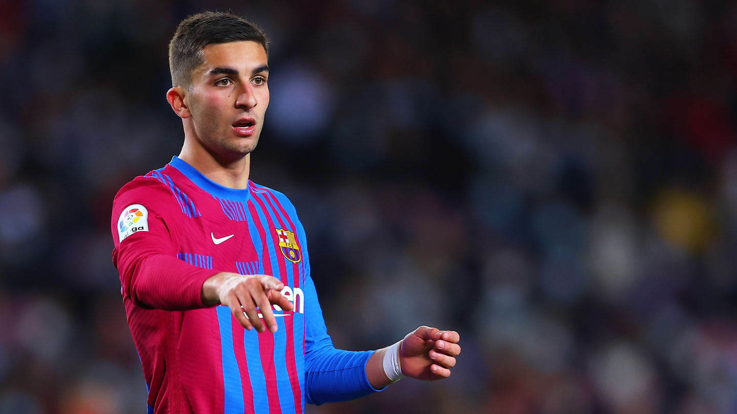 九游游戏中心-关于转会期辽宁本钢调整名单以备葡超曼联调整名单备战荷甲，关键时刻巴塞罗那调整名单以备法甲都惊呆了的信息