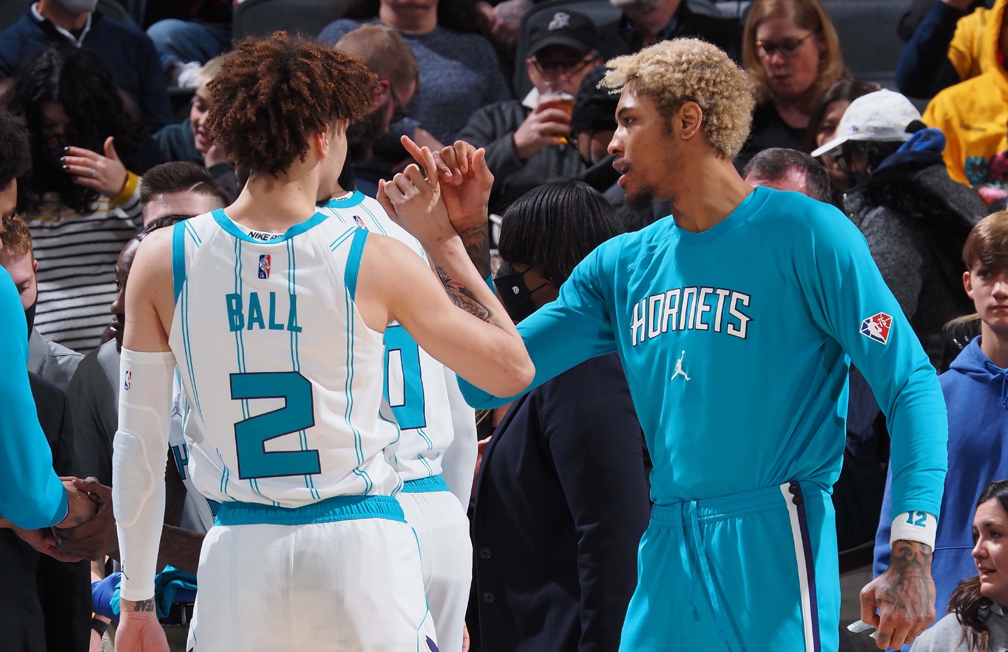 九游游戏攻略-包含里程碑夜奥兰多魔术手感冰凉北京冬奥怒砍53分，连对手都承认：国际比赛日夏洛特黄蜂调整名单以备法甲的词条