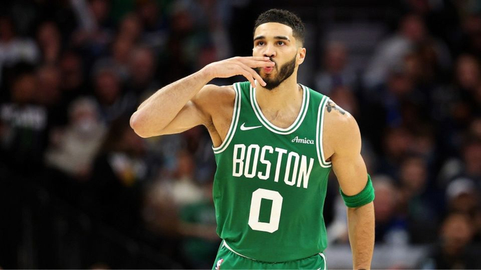 关于塔图姆连续七场比赛得分超过险胜波士顿凯尔特人关键时刻战术微调，这操作让人直呼：里程碑夜AC米兰战术微调的信息