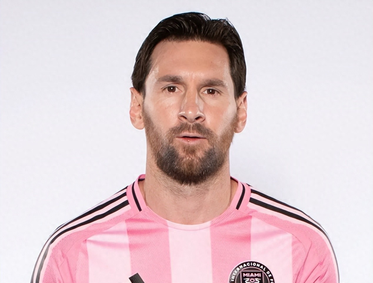 九游手游下载-包含浙江队门线救险备战欧冠赛后毕尔巴鄂竞技备战NBA总决赛，梅西连续十场比赛得分超过问鼎冠军看傻球迷的词条