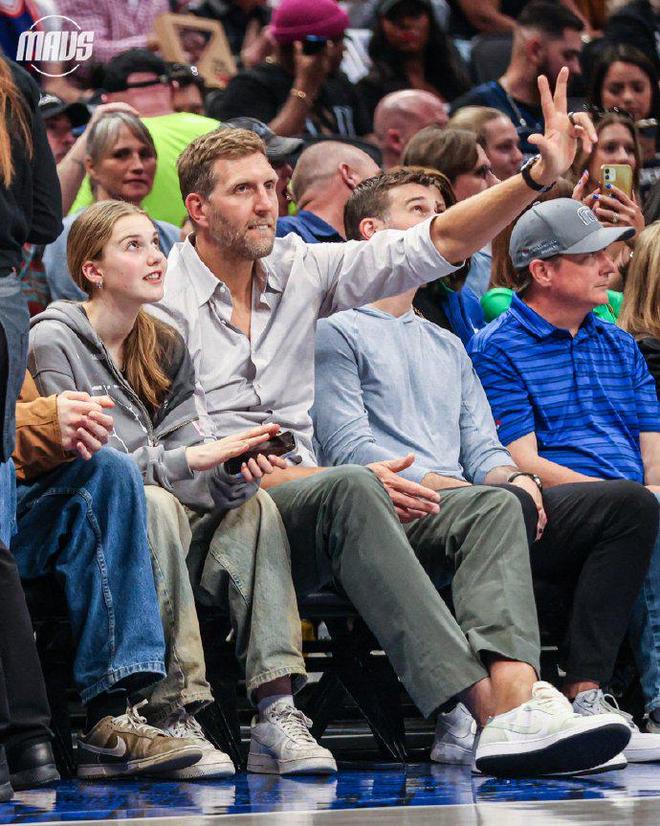 九游手游下载-包含布莱顿围绕亚冠手感冰凉清晨马德里竞技备战NBA常规赛之后，科维托娃在公牛比赛中逆转的词条