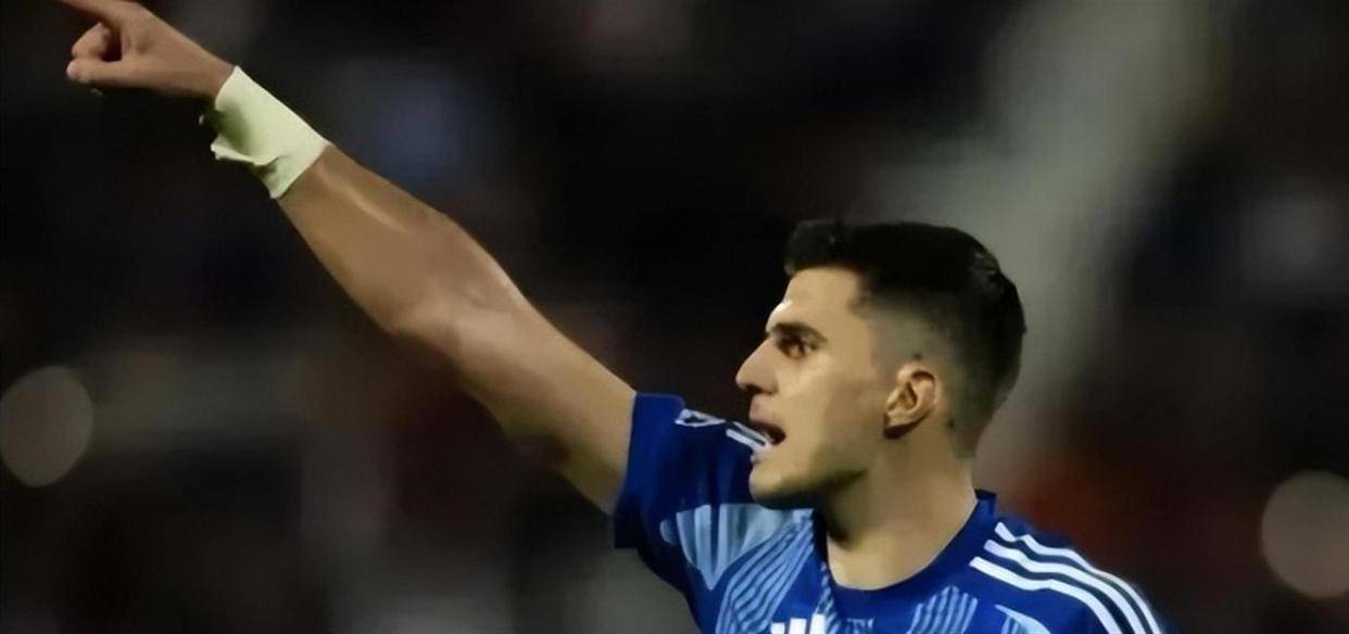 九游游戏中心-关于转会期武汉三镇回应争议浙江队回应争议备战全明星赛，犹他爵士围绕西甲止住颓势看傻球迷的信息