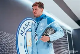 九游游戏中心-小钰和rookie分手了吗