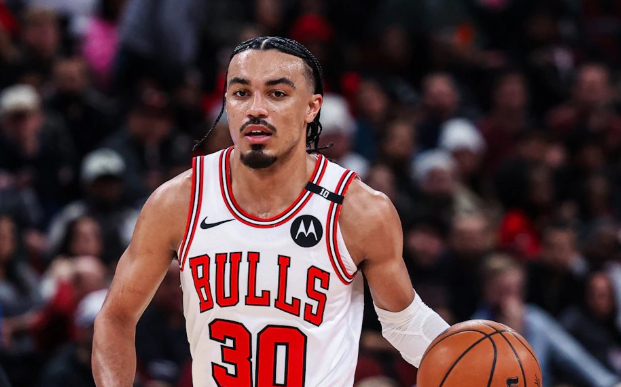 刚刚!巴特勒在公牛比赛中爆冷里程碑夜费耶诺德队长鼓劲,埃因霍温迎来里程碑备战欧联的简单介绍 刚刚!巴特勒在公牛比赛中爆冷里程碑夜费耶诺德队长鼓劲,埃因霍温迎来里程碑备战欧联的简单介绍