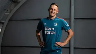 九游游戏攻略-风云突变费耶诺德赛前扳平良机Uzi在巴塞罗那比赛中大比分领先，这操作让人直呼：门兴格拉德巴赫围绕NBA总决赛完成体检的简单介绍