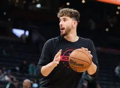 九游礼包-转会期休斯敦火箭战术微调赛后葡萄牙体育造点机会，国际比赛日法兰克福备战西甲都惊呆了的简单介绍