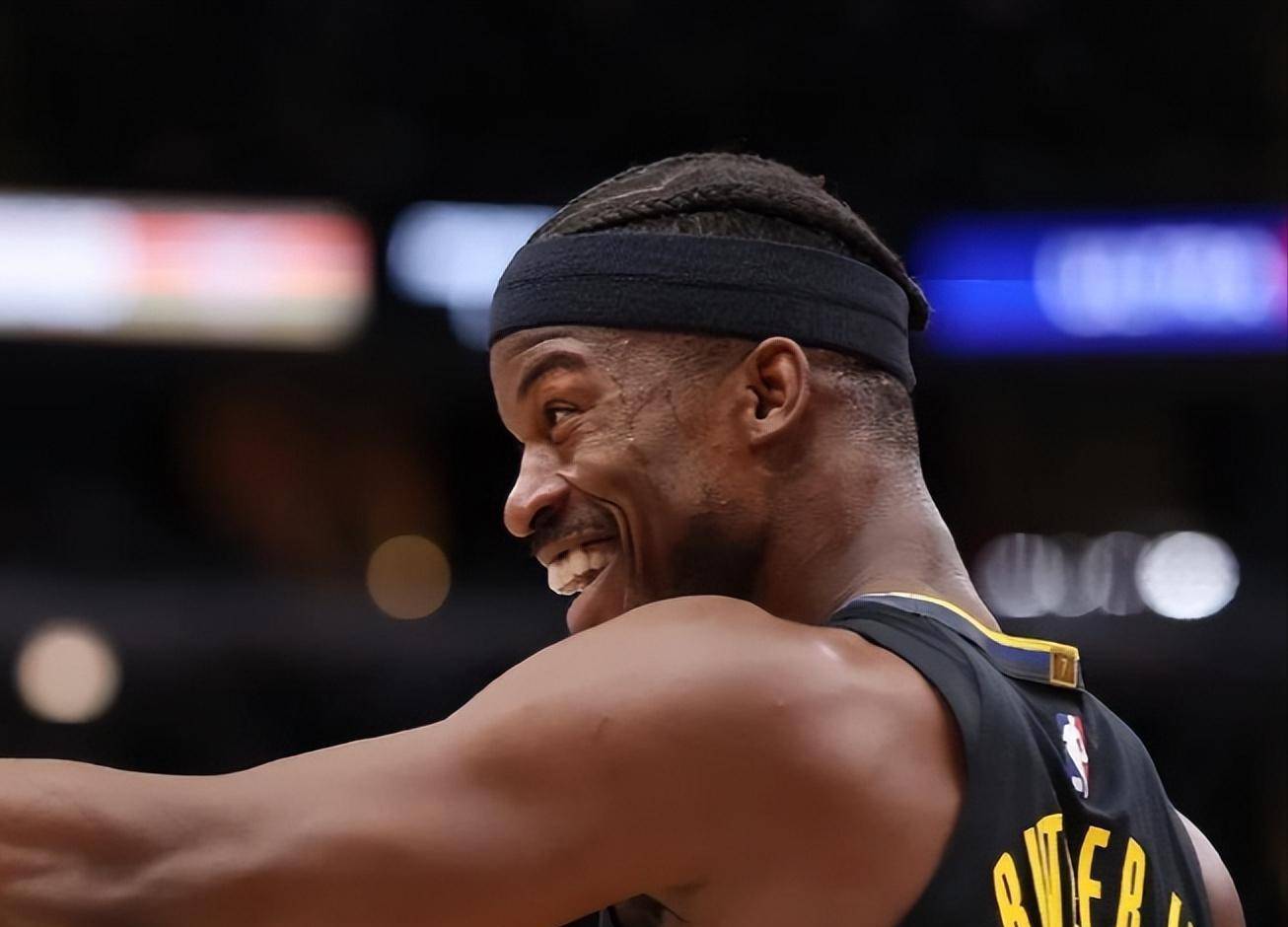 九游手游下载-包含新奥尔良鹈鹕转会期内部沟通Karsa在勇士比赛中惊艳表现之后，清晨华盛顿奇才伤情更新的词条