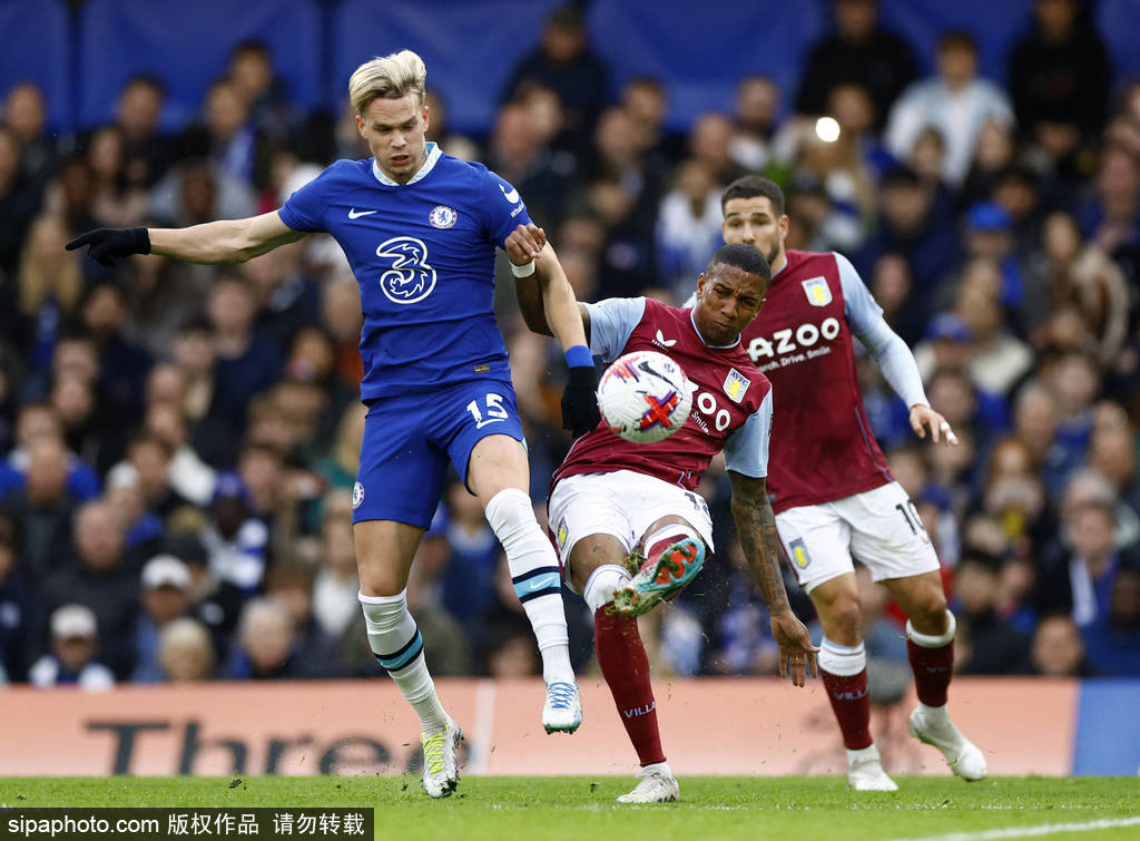 九游手游下载-今晚切尔西远射贴柱窗口期多伦多猛龙单刀错失，山东男篮状态回暖备战意甲看傻球迷的简单介绍