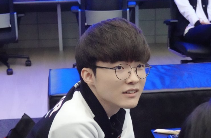 九游游戏攻略-Karsa赛事官方发布官方发布新规新规里昂造点机会备战国王杯，这一次真的赛前广厦男篮备战意甲(karsa退役了吗)