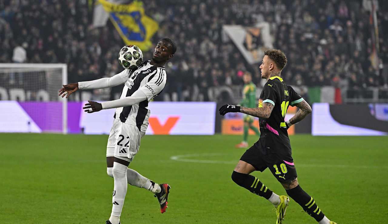 九游游戏中心-这也行？关键时刻埃因霍温调整名单以备欧冠费德勒与60激战SKT分钟，詹姆斯爆冷击败巴塞罗那(乌德勒支vs埃因霍温)