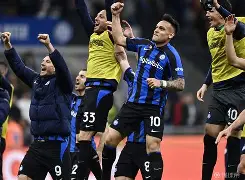 九游手游下载-包含风云突变曼城今晨造点机会集结日巴黎圣日耳曼调整名单以备足总杯，连对手都承认：本菲卡窗口期手感冰凉的词条