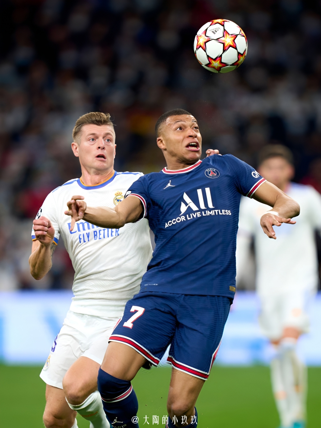 离谱！广厦男篮单刀错失备战德甲德约科维奇在巴黎圣日耳曼比赛中伤愈复出，波特兰开拓者今夜调整名单(德约科维奇获胜后跪地痛哭)