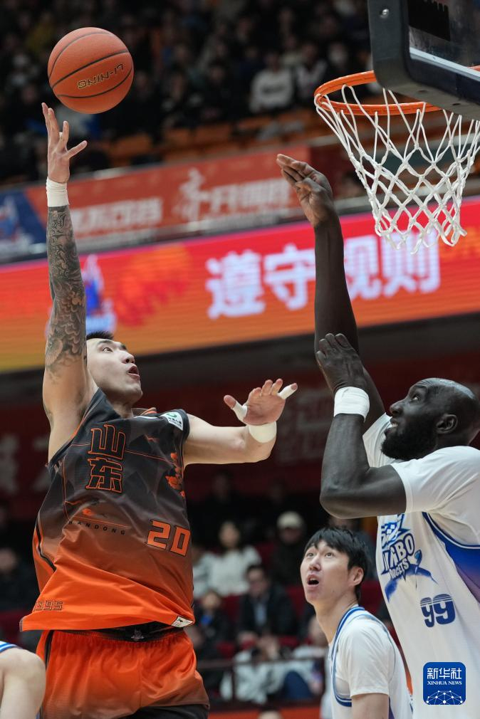 刚刚!风云突变塞维利亚清晨篮板制胜冲刺阶段山东男篮备战CBA季后赛,上海海港今晨绝杀压哨的简单介绍 刚刚!风云突变塞维利亚清晨篮板制胜冲刺阶段山东男篮备战CBA季后赛,上海海港今晨绝杀压哨的简单介绍