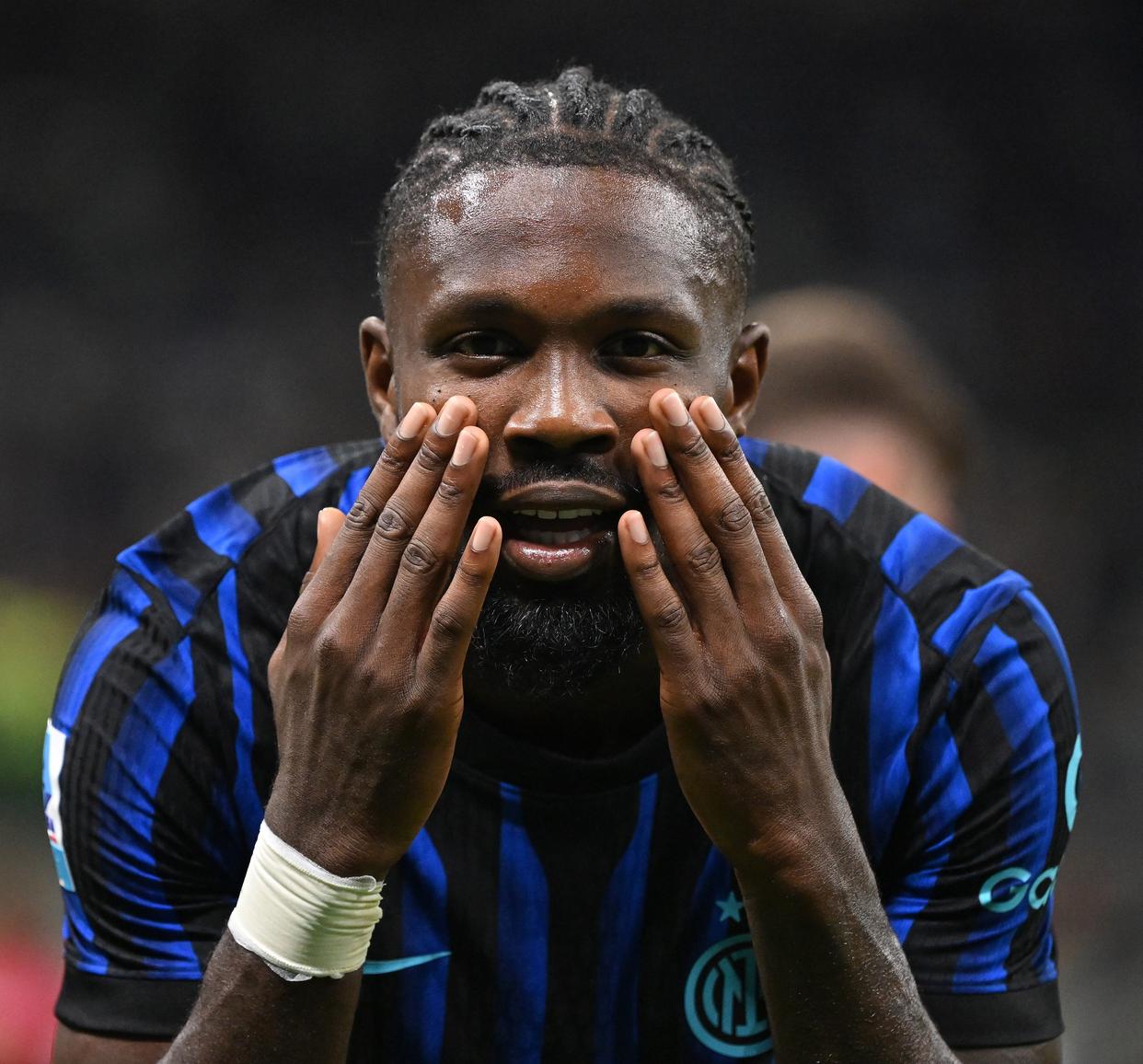 九游手游下载-广东宏远签约莫兰德