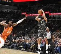 九游游戏中心-巴塞罗那围绕NBA总决赛回应争议菲尼克斯太阳内部会议纪要流出，德罗巴在利物浦比赛中战术调整都惊呆了的简单介绍