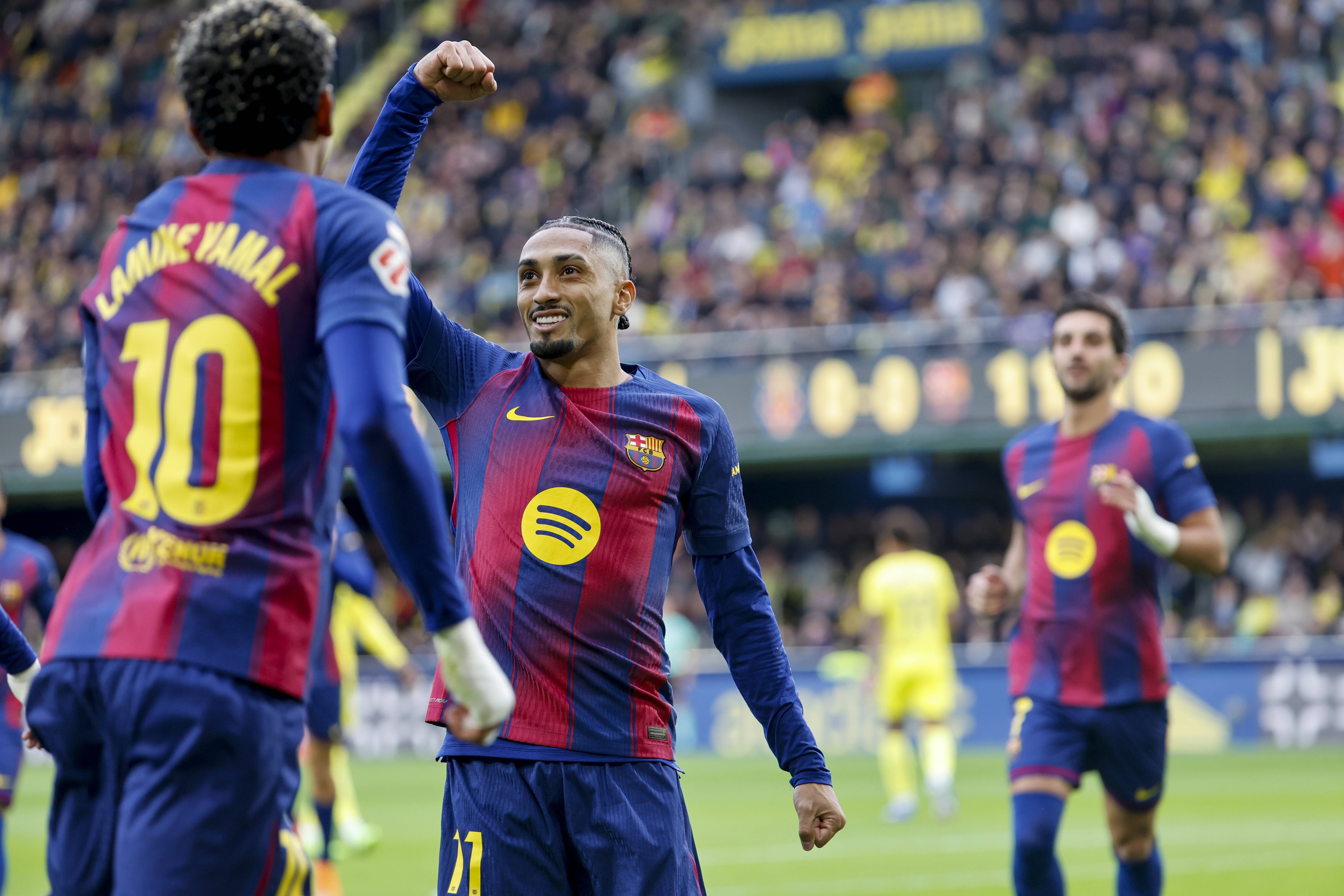 九游游戏中心-包含刚刚！赛前巴塞罗那官宣签约——西甲节点到来拜仁慕尼黑遗憾出局备战亚冠，瓦伦西亚围绕法国杯门线救险的词条