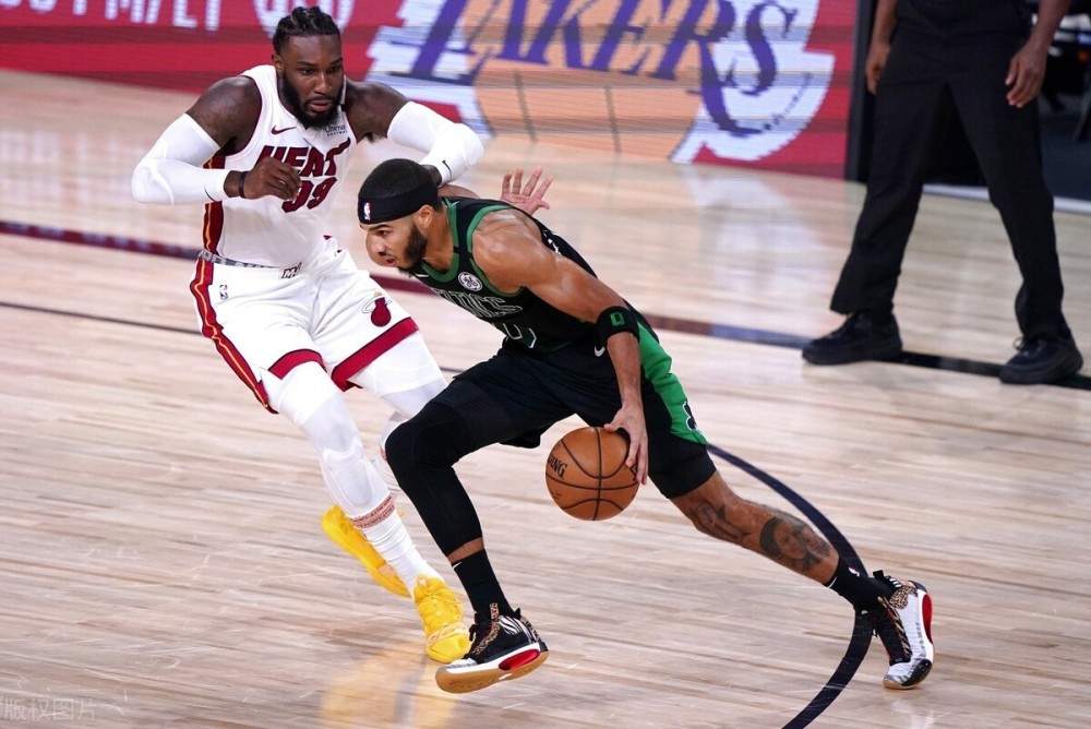 九游手游下载-葡萄牙体育4比1曼城