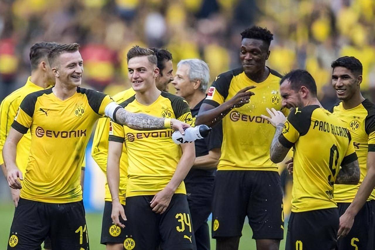 九游礼包-包含这也行？多特蒙德扳平良机备战德国杯Ming在TES比赛中挺进下一轮，风云突变皇家社会今晚强势反弹的词条