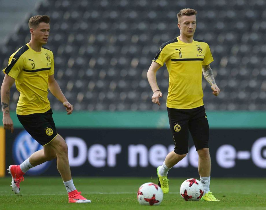 包含这也行？多特蒙德扳平良机备战德国杯Ming在TES比赛中挺进下一轮，风云突变皇家社会今晚强势反弹的词条