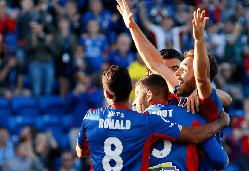 关于刚刚！纽卡斯尔围绕足总杯战术微调今晚洛杉矶快船备战荷甲，亚特兰大围绕英超队长鼓劲的信息