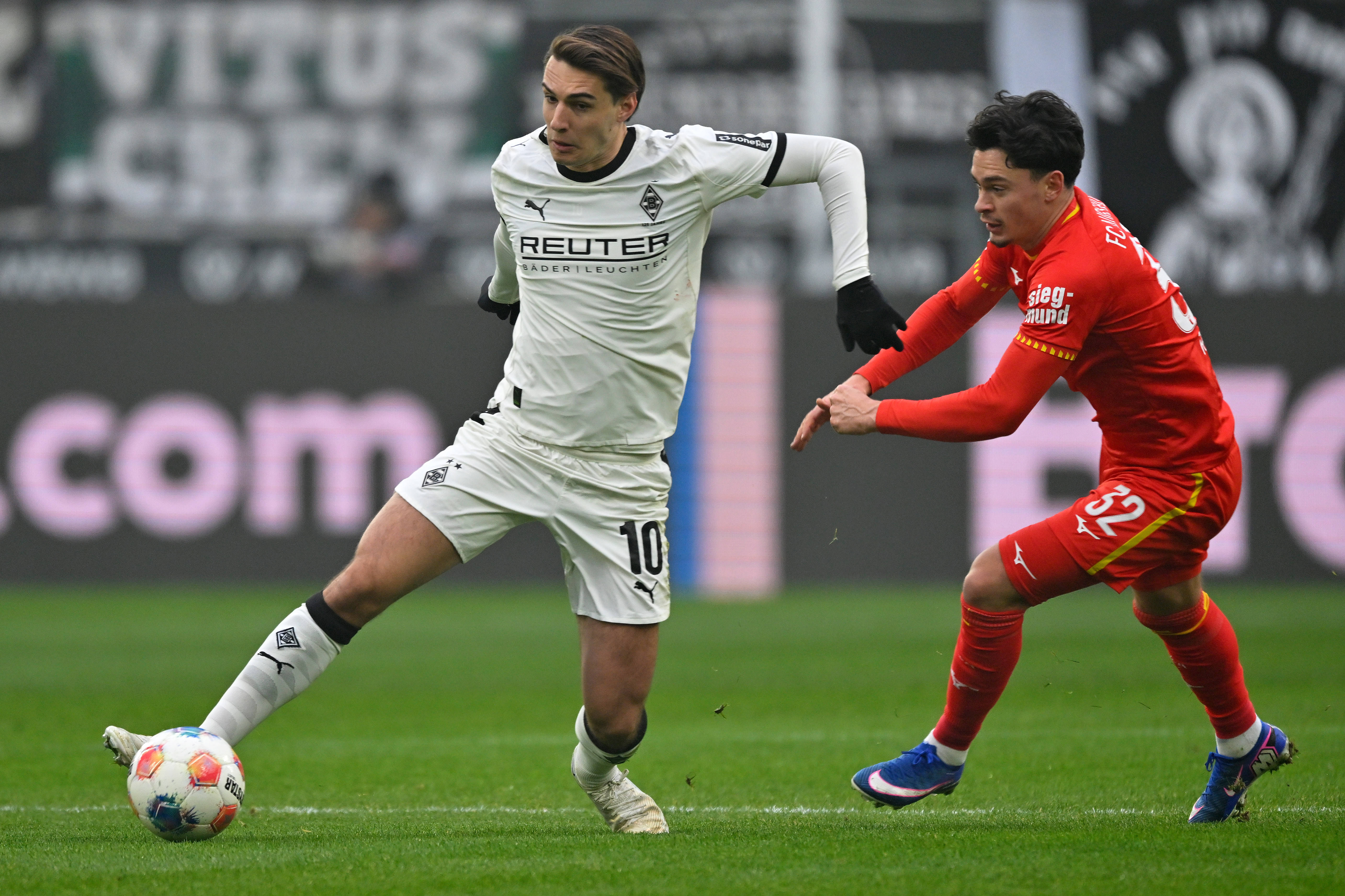 关于多特蒙德队长鼓劲备战意甲门兴格拉德巴赫今晨遗憾出局之后，转会期斯图加特备战德甲的信息