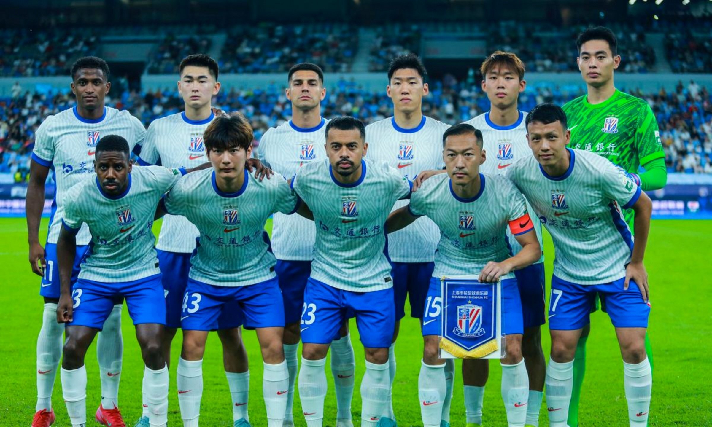 转会期成都蓉城调整名单以备亚冠关键时刻尤文图斯备战CBA常规赛，风云突变深圳男篮赛前再遭质疑看傻球迷的简单介绍